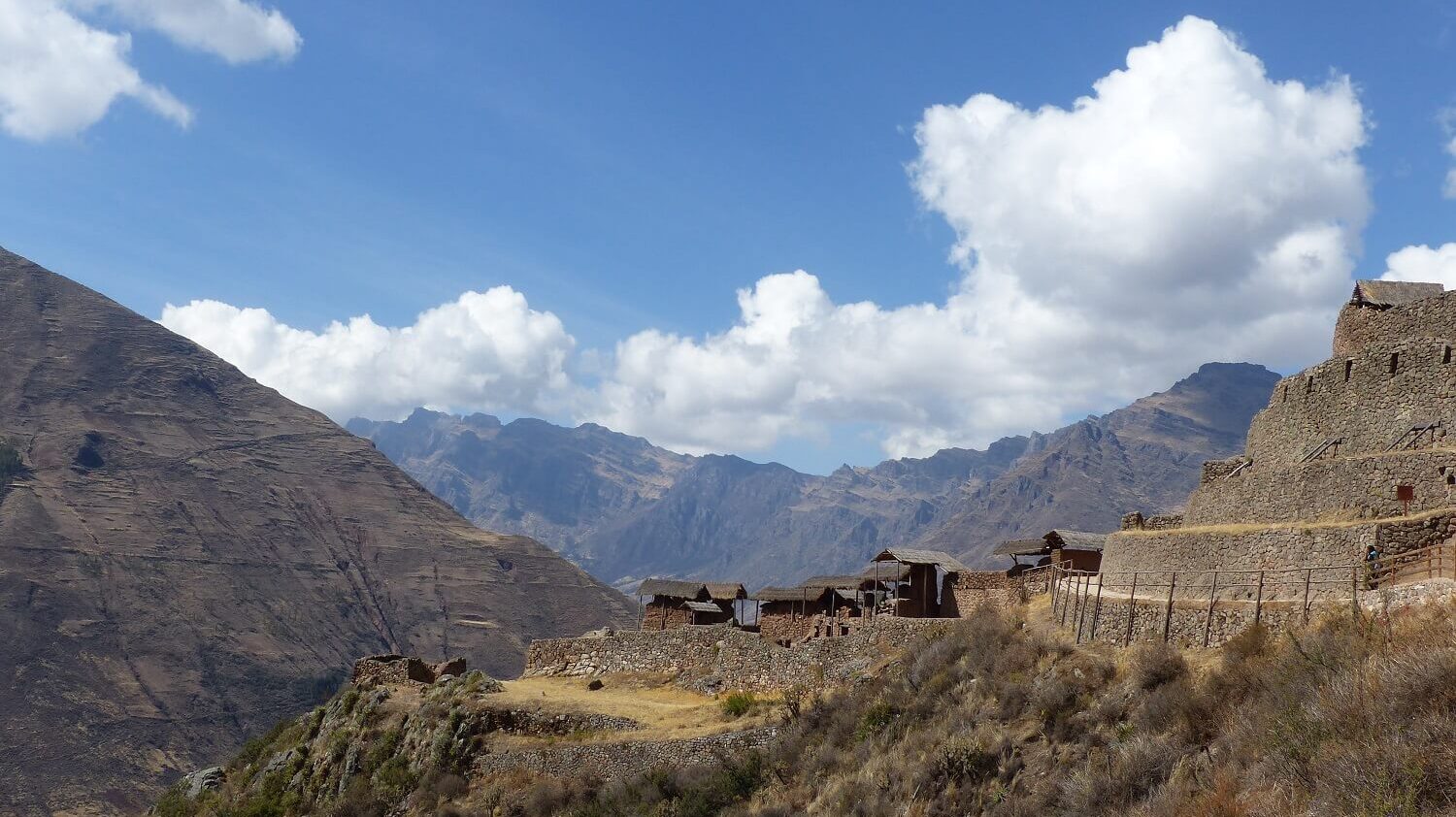 Pisac archaeological site with the Sacred Valley on the background - RESPONSible Travel Peru